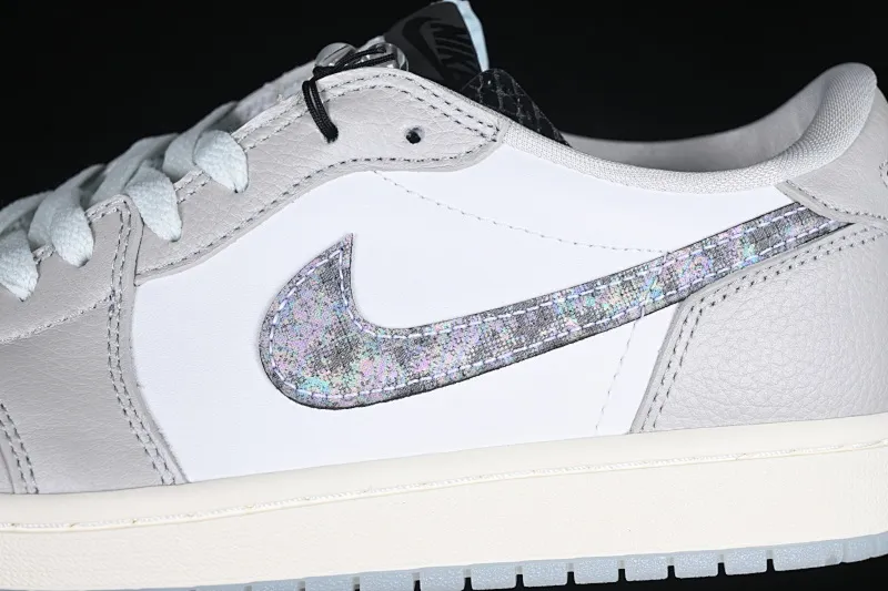 All Categories Air Jordan Jordan Series Basketball Shoes Air Jordan 1 Low Air Jordan 1 Low OG "CNY" AJ1 Joe 1 Year of the Snake Limited Silver Snake Low-top Retro Basketball Shoes HF3144-100